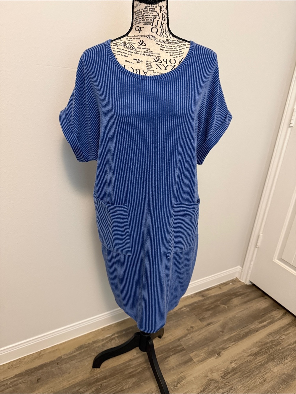 Blue Ribbed Midi Dress with Pockets